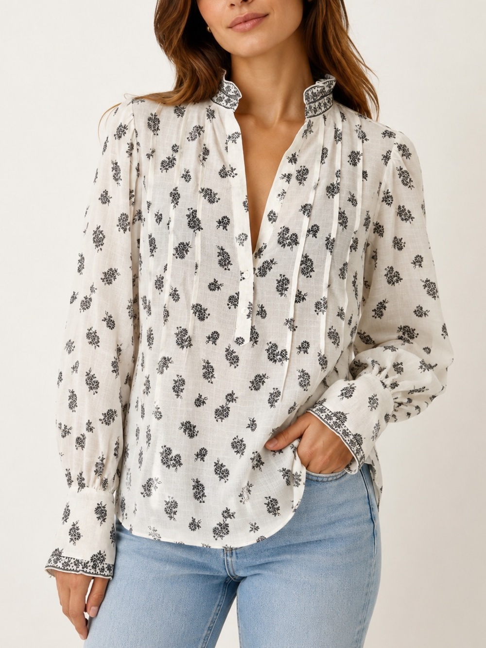 NWT Max Studio Ivory Floral Pintuck Blouse